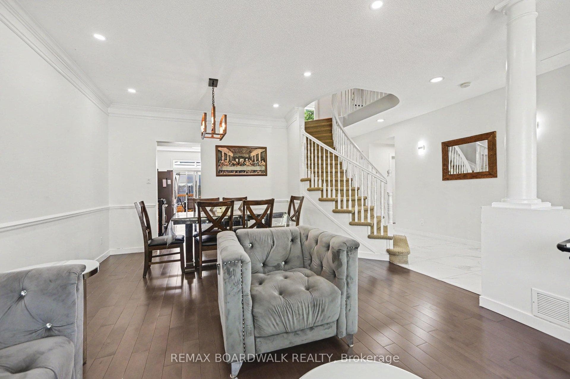 6072 LONGLEAF Drive photo 8