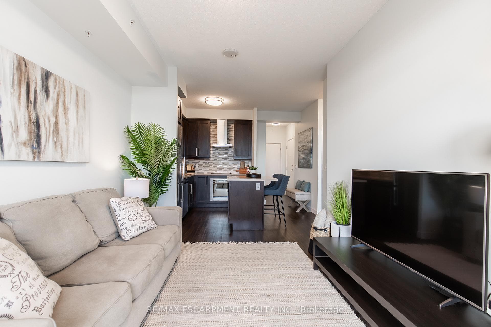 2081 Fairview Street Unit 1704 photo 17