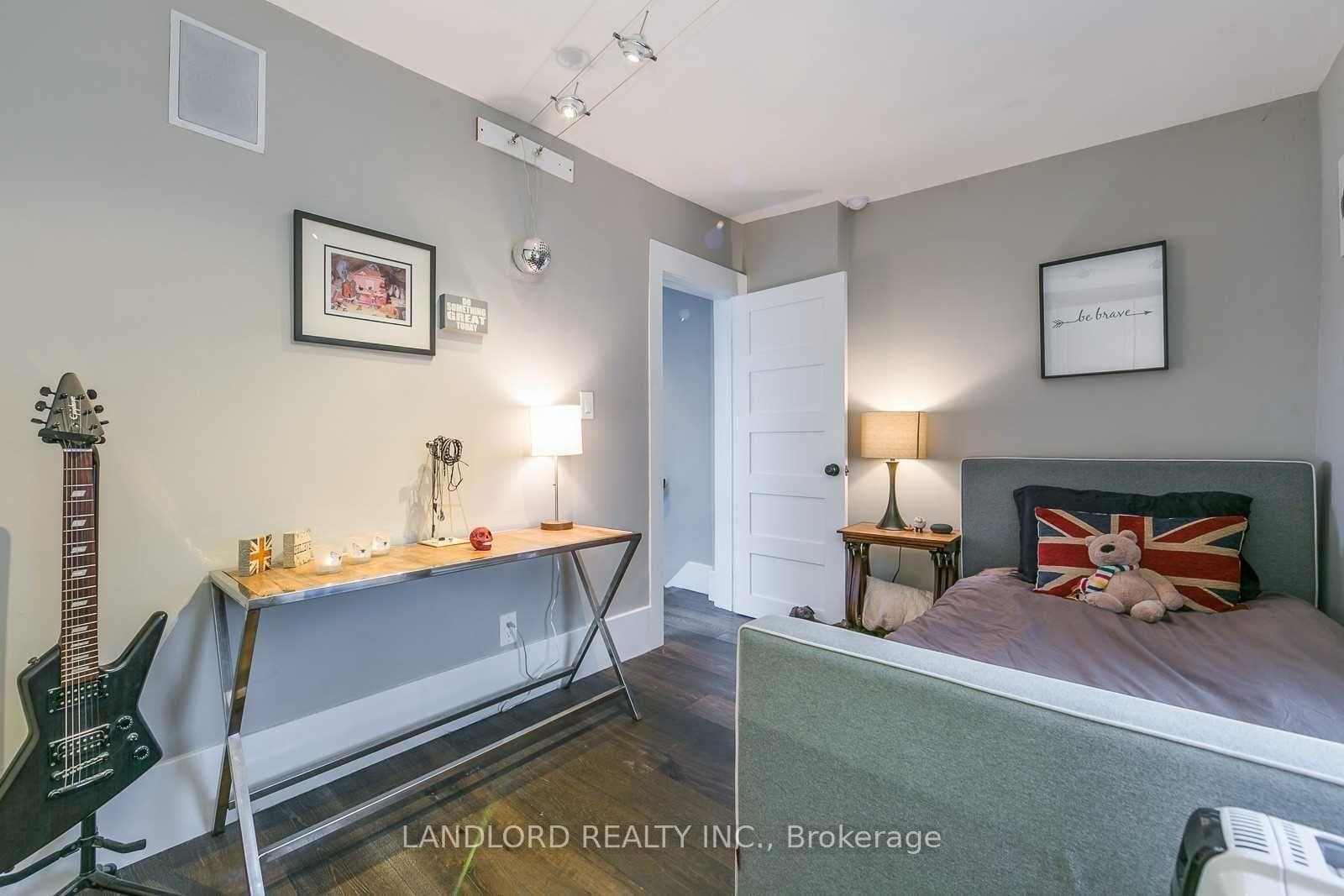 4 Norway Avenue photo 11