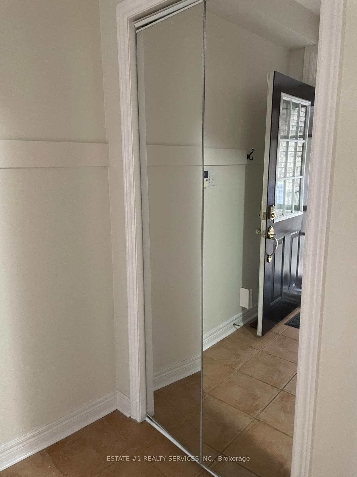 5632 Topaz Place photo 4