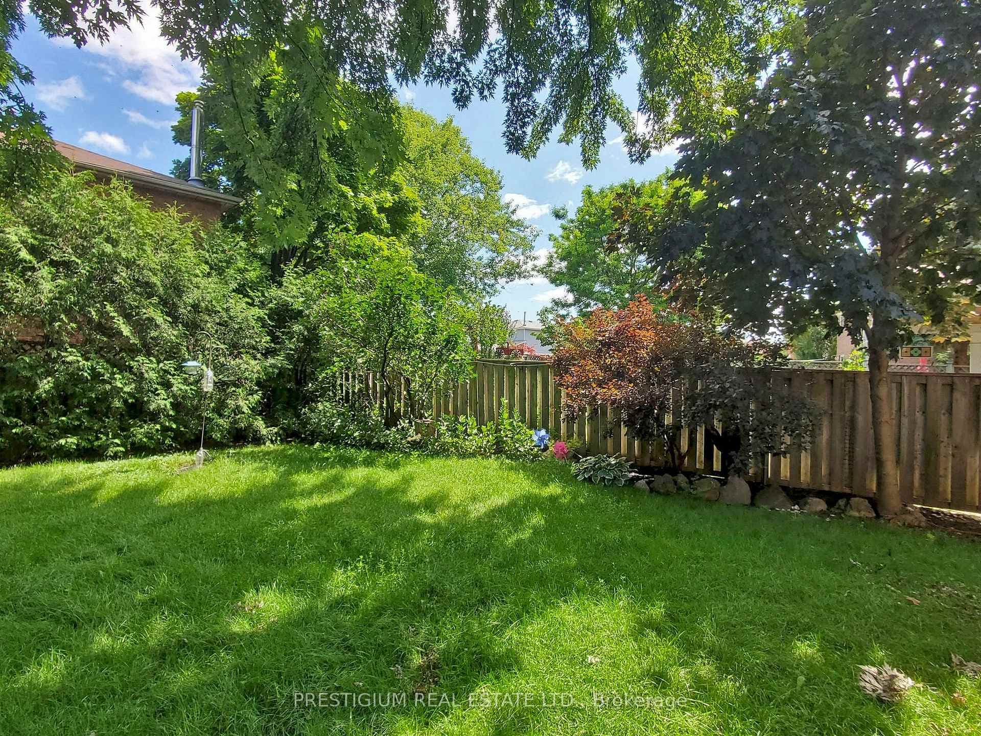 3400 Drummond Road photo 36