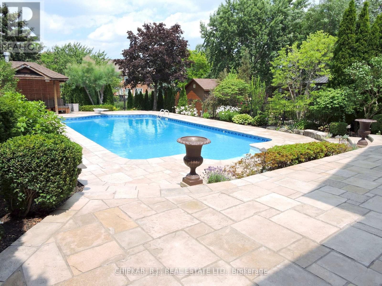 2917 Coulson Court photo 2