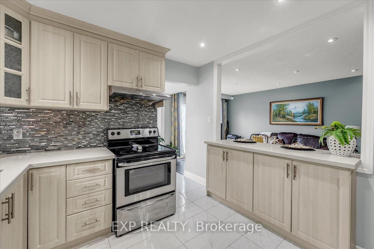 135 Mill Street photo 4