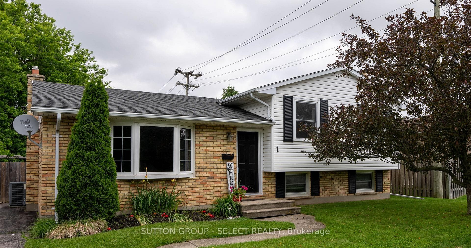 1 Highview Drive photo 2