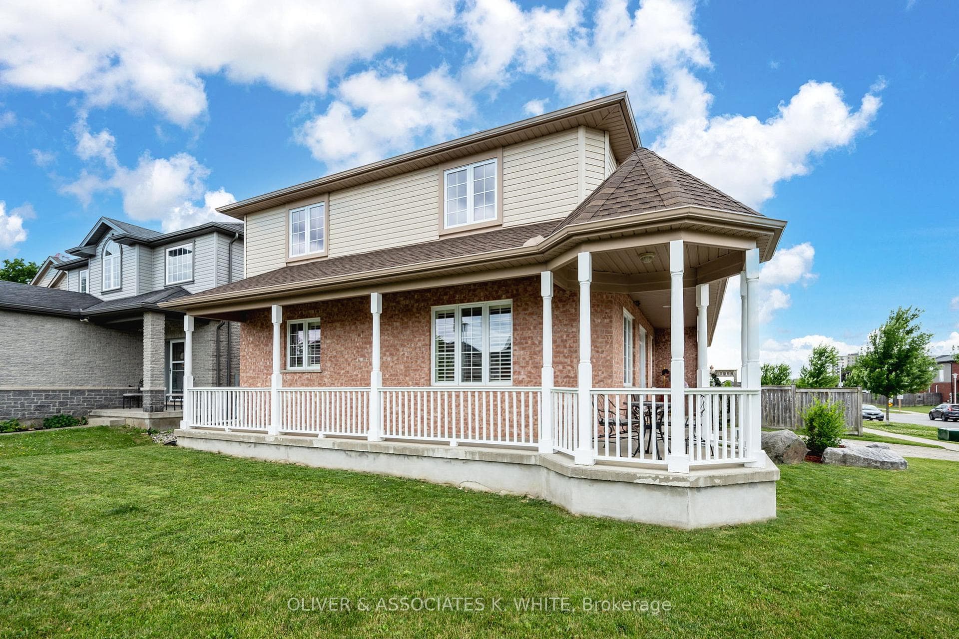 1494 Lawson Road photo 2