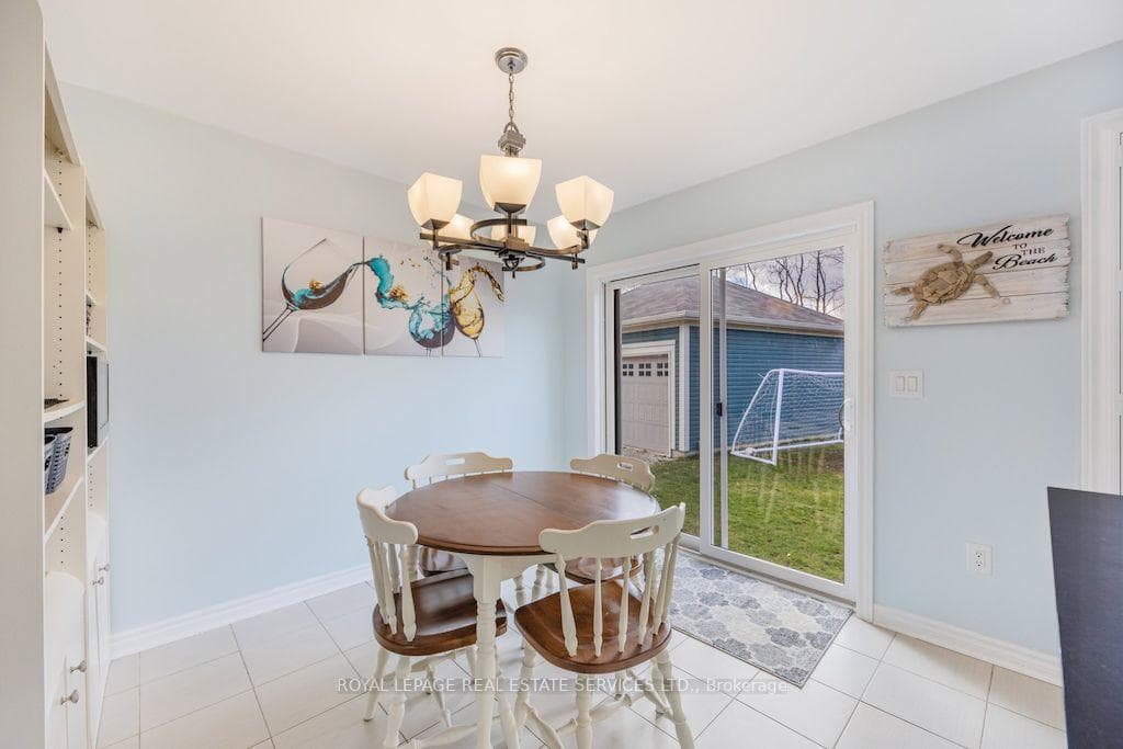 74 Robert Street photo 11
