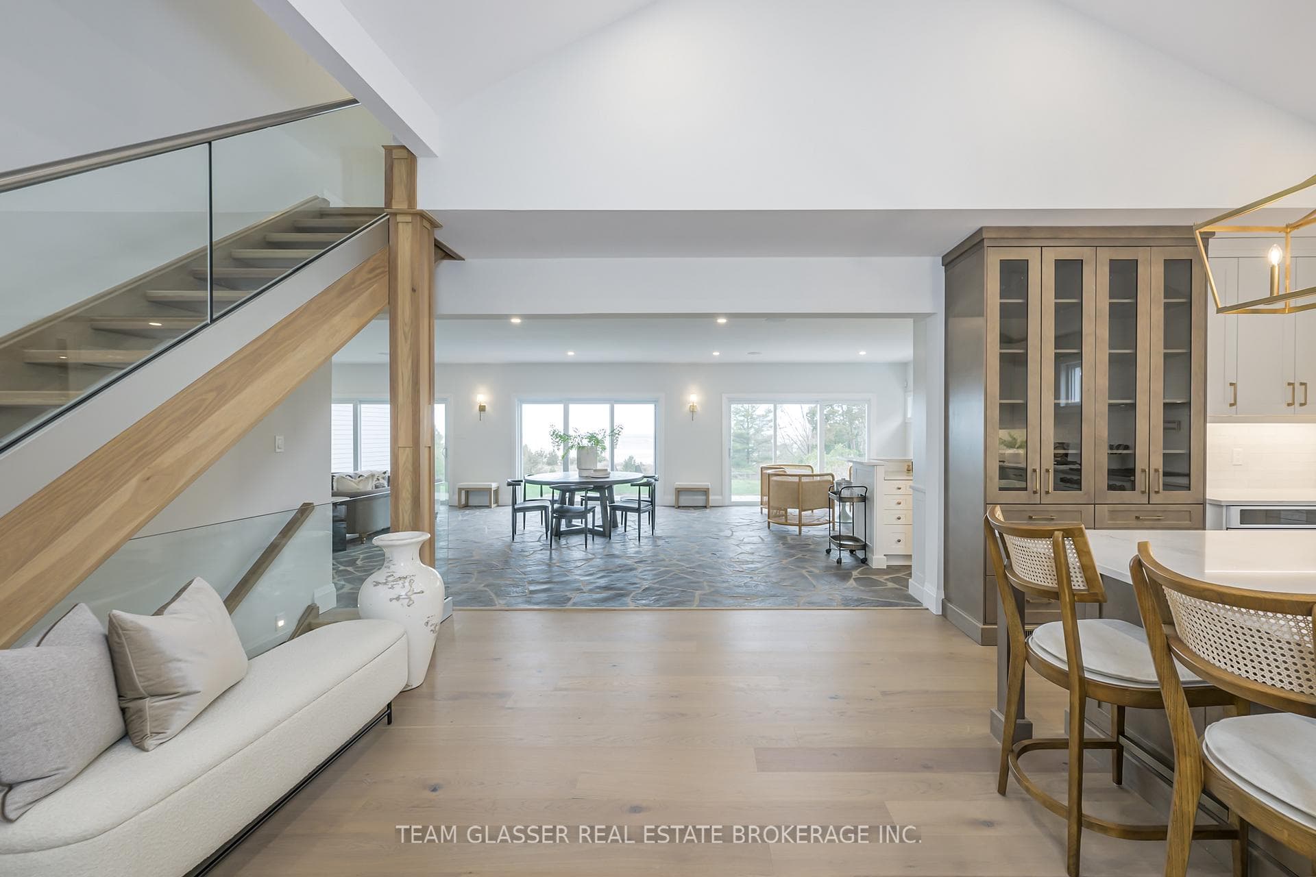 5B LAKESHORE Drive photo 20