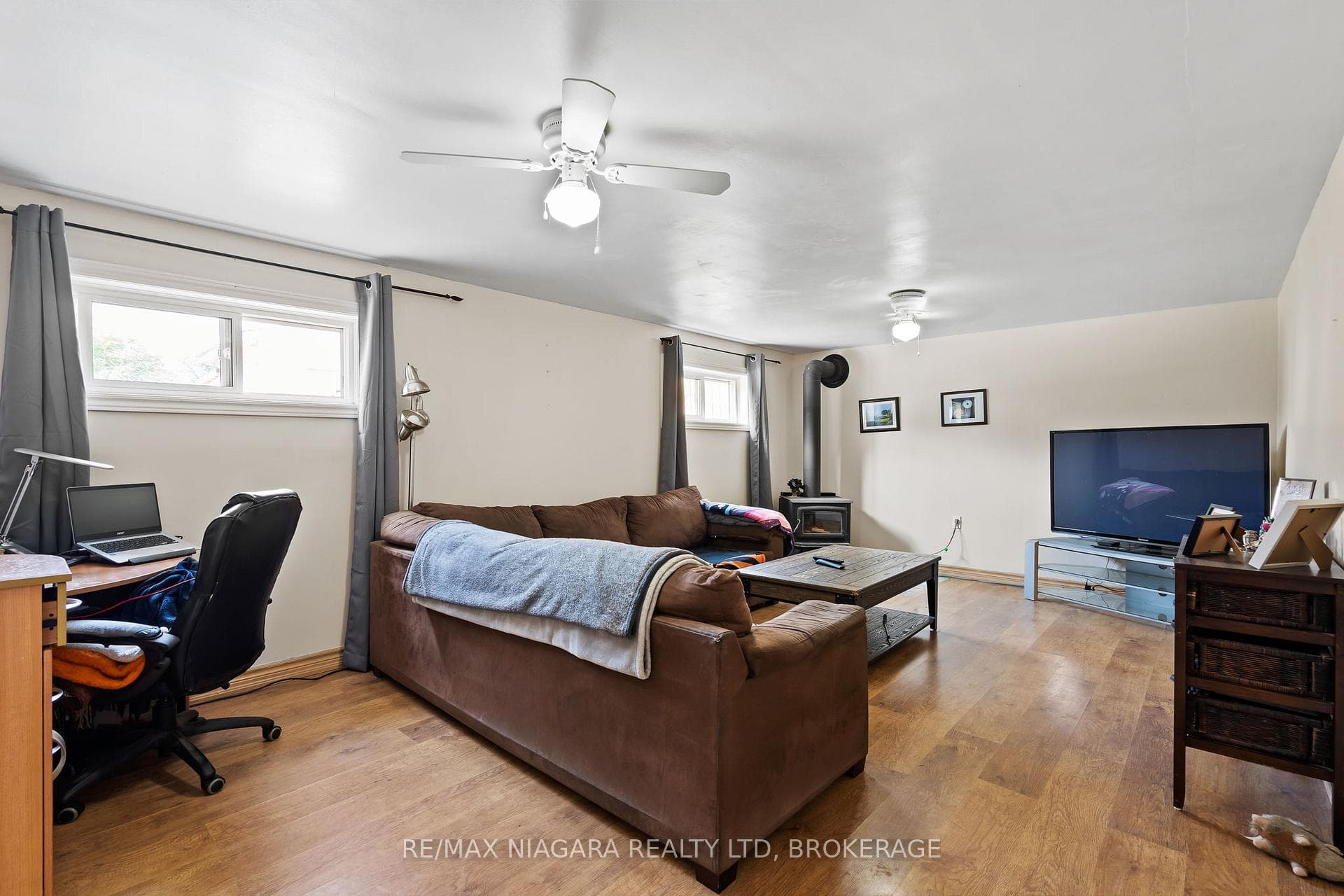 7463 Marieclaude Avenue photo 13