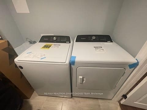 243 Gord Clelland Gate Unit Bsmt photo 21