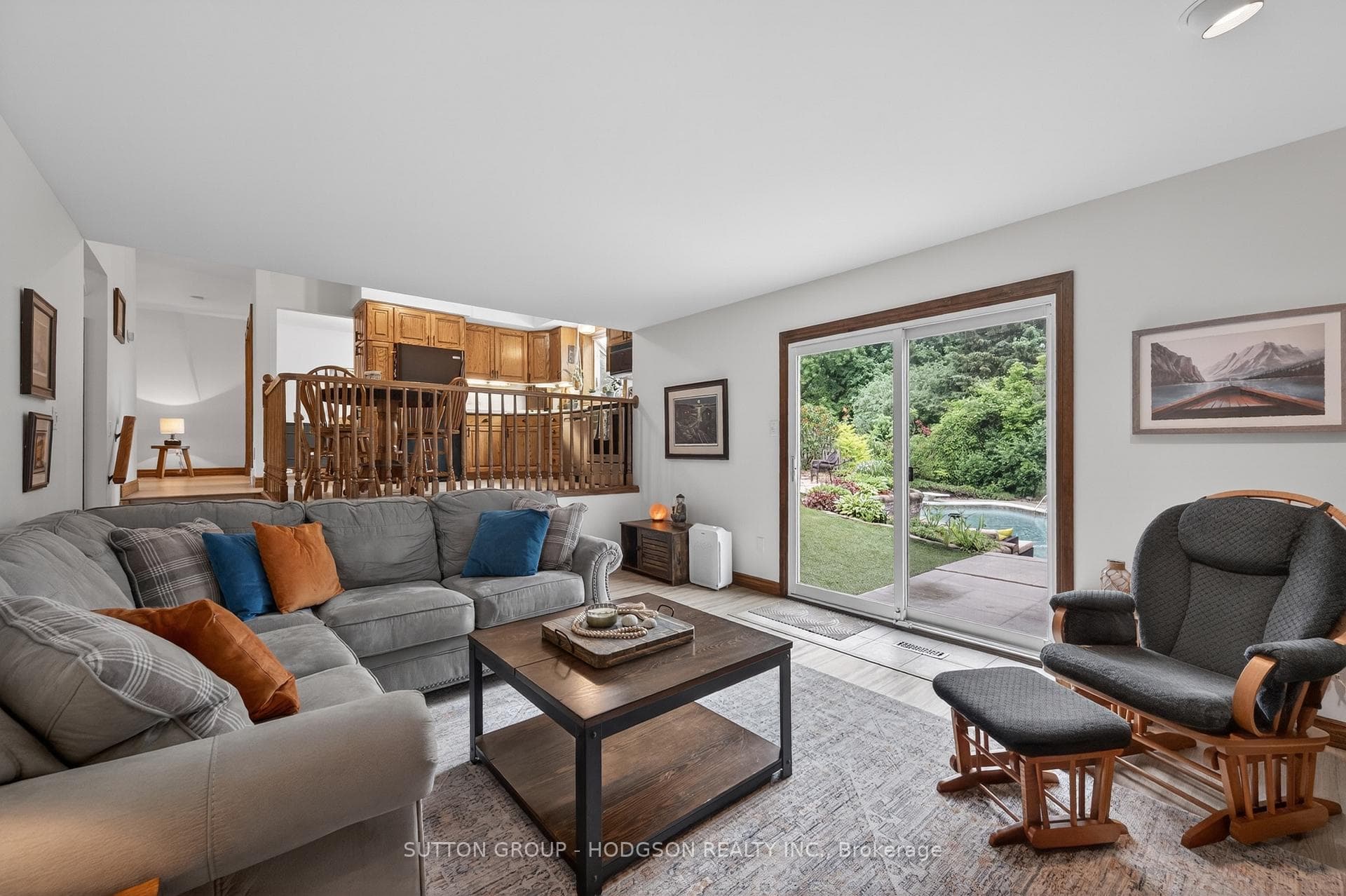 47 Fairlane Crescent photo 16