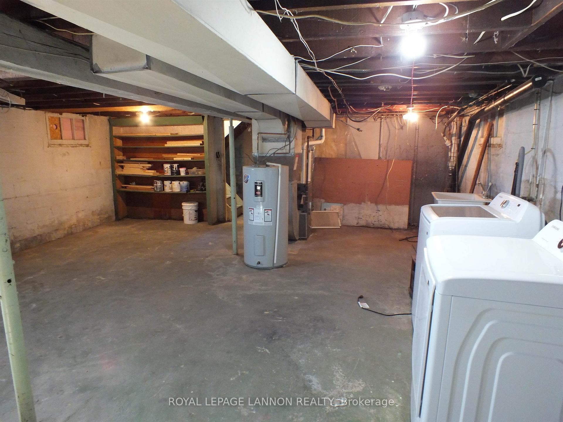 611 Vickers Street photo 28