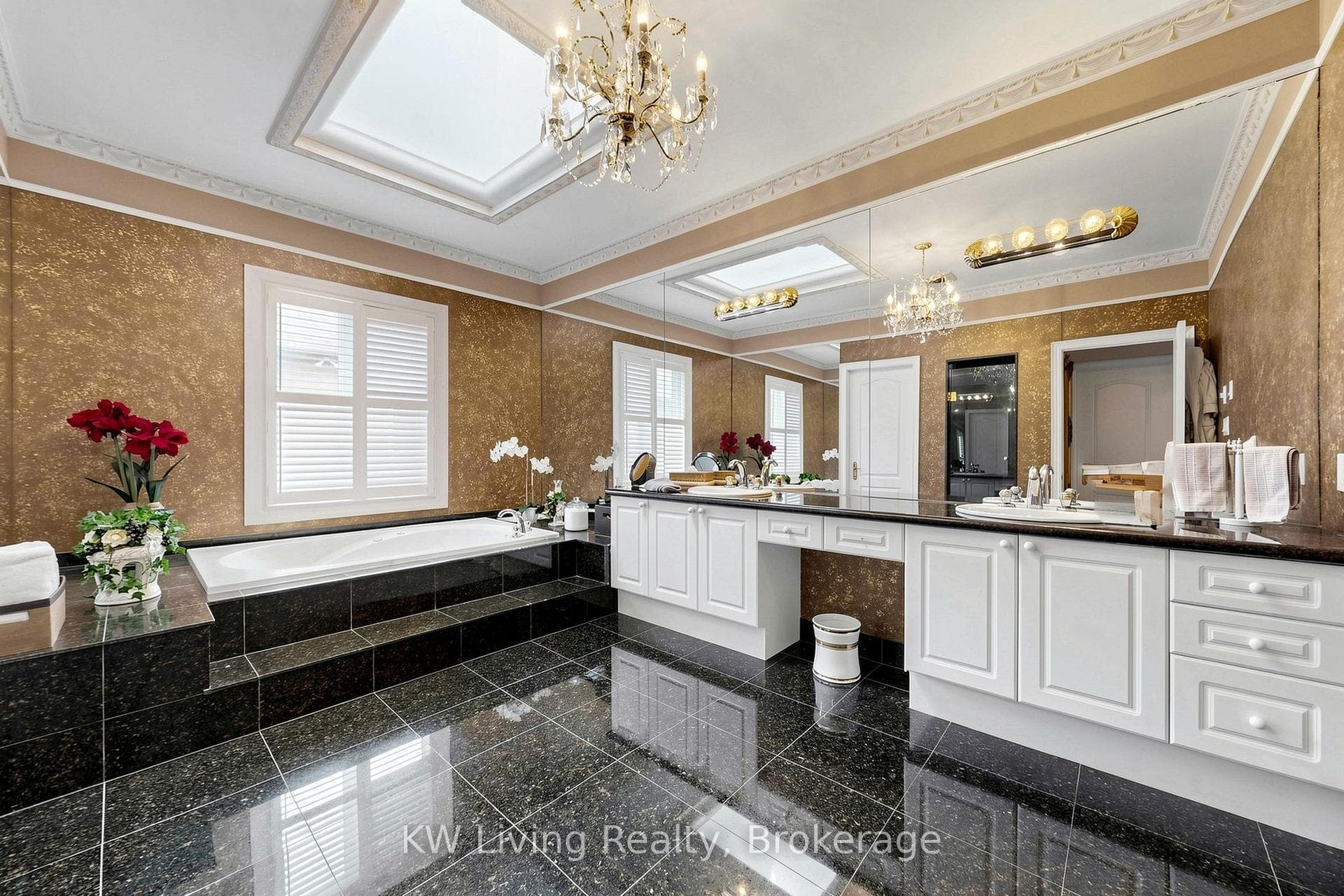 16 Montressor Court photo 36