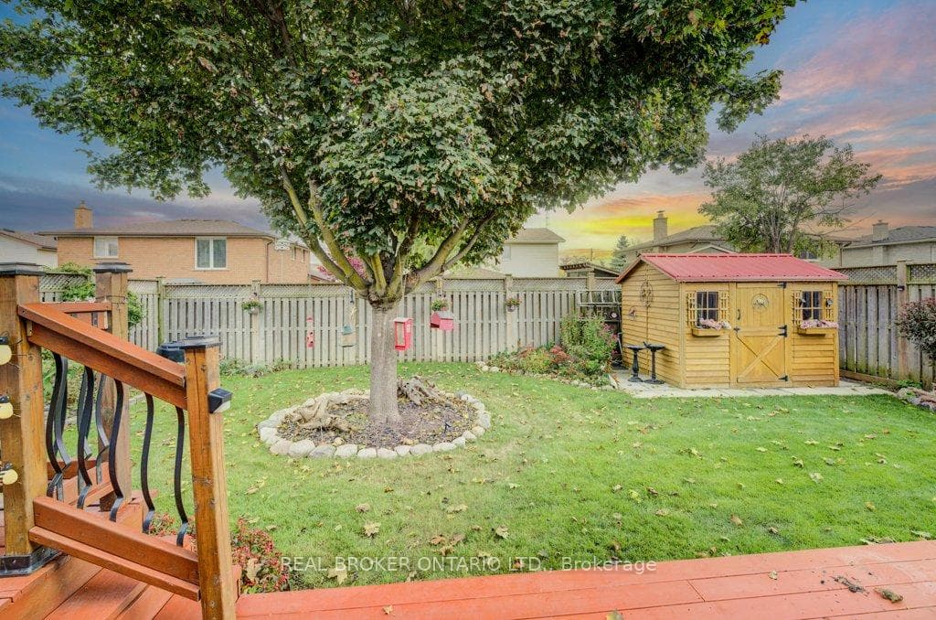 87 Southwood Drive photo 34