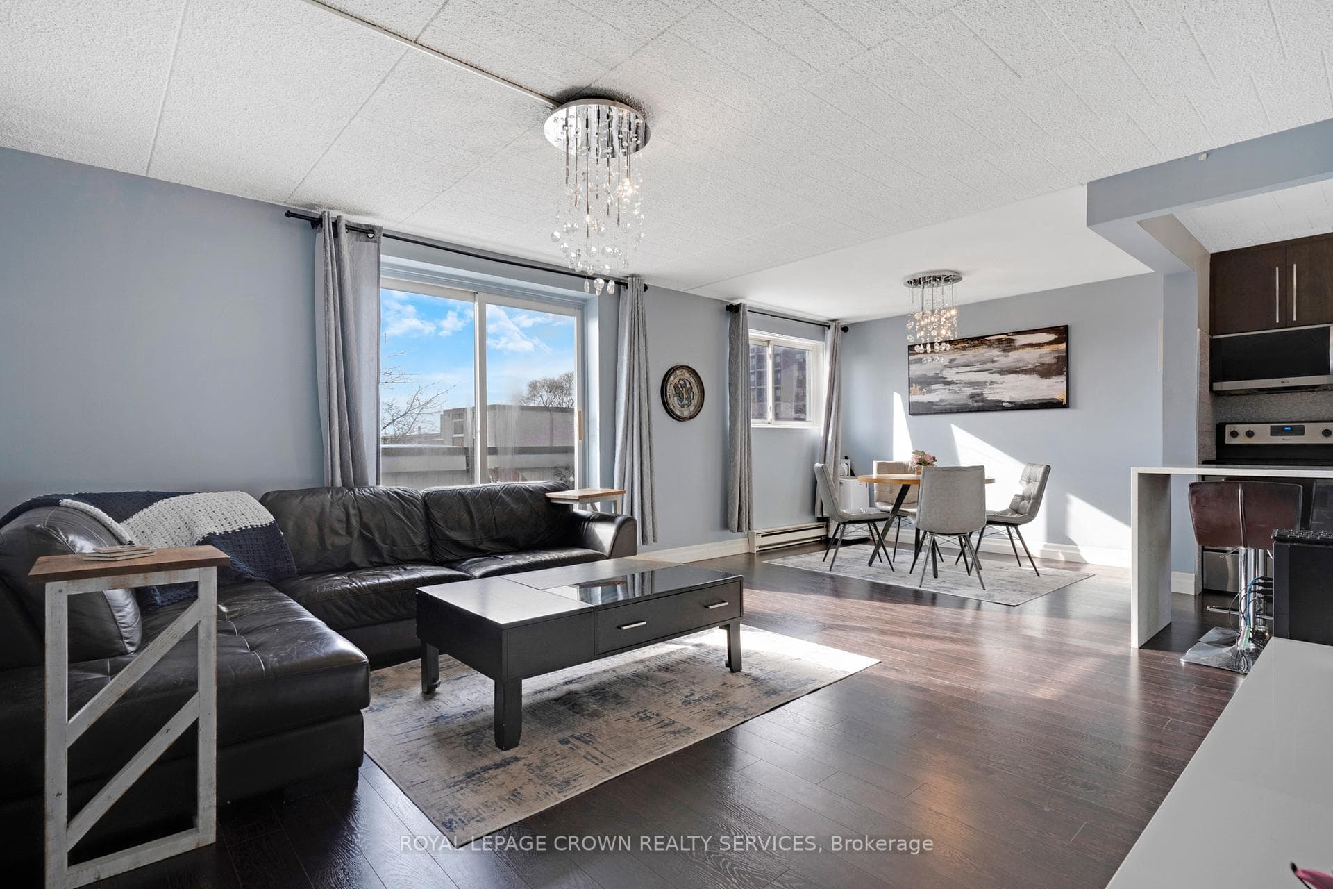 6 Walton Avenue Unit 310 photo 1