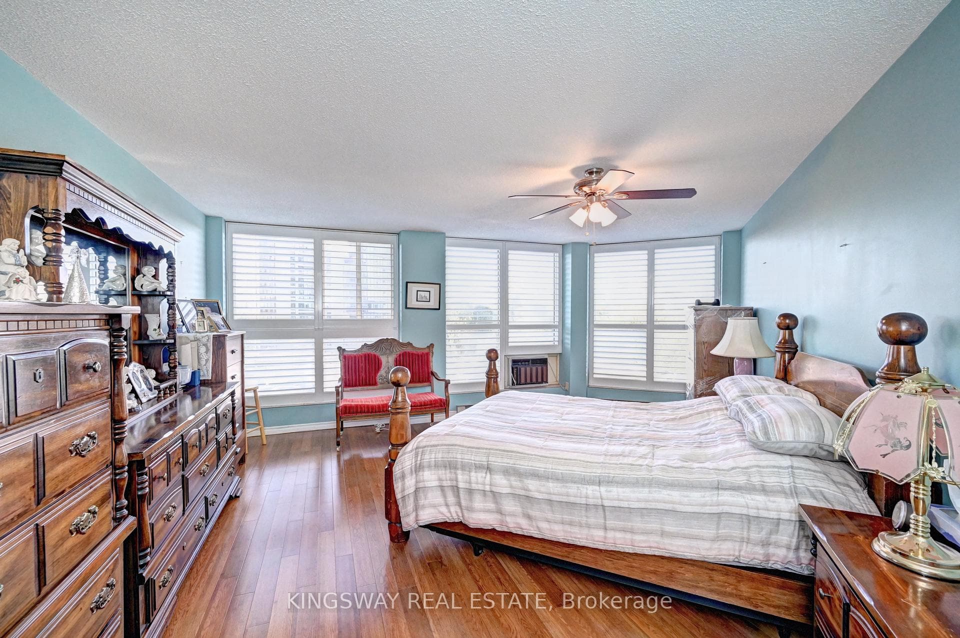 24 Marilyn Drive Unit 401 photo 28