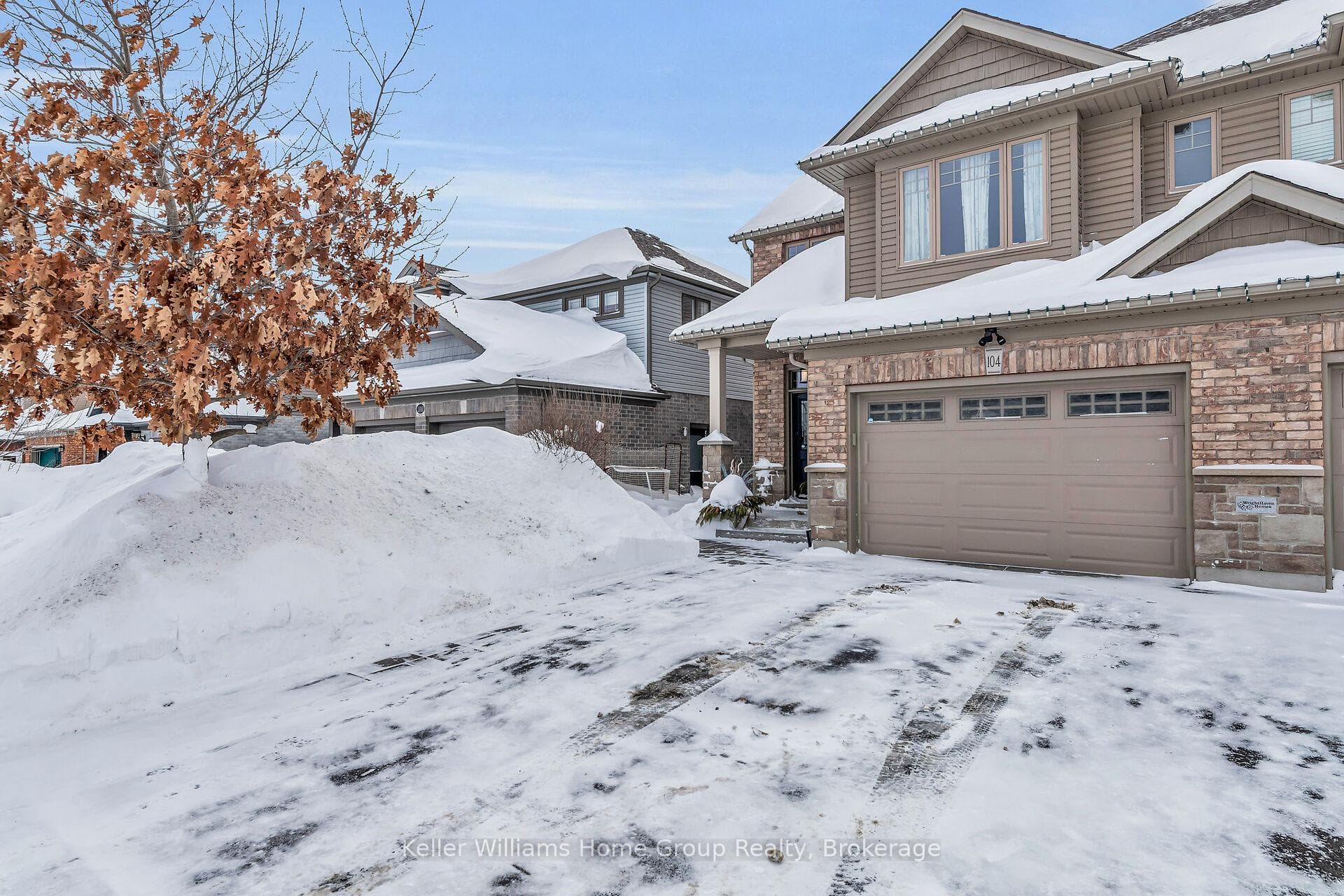 104 Mcgowan Street photo 36