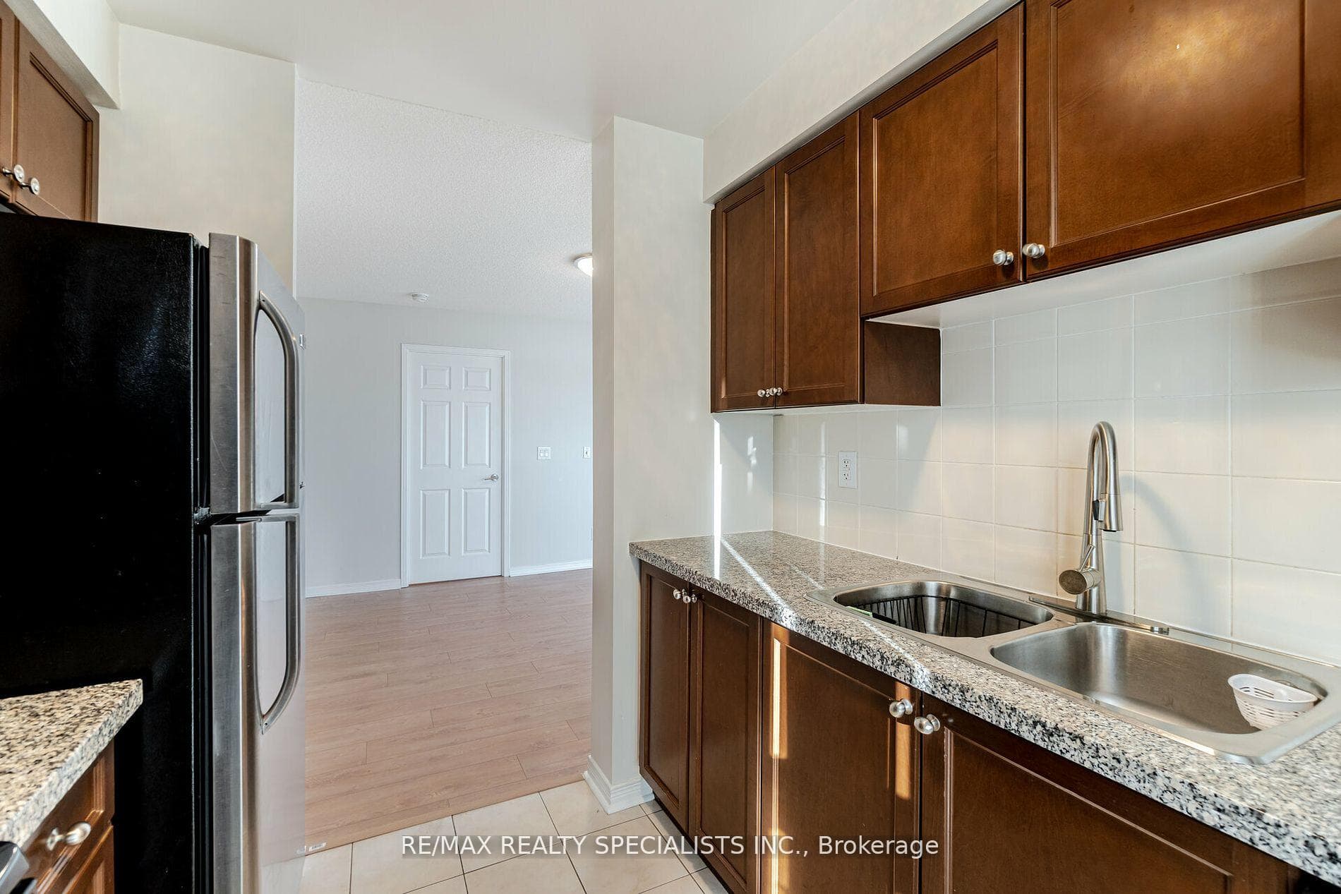 3 Michael Power Place Unit 1807 photo 30