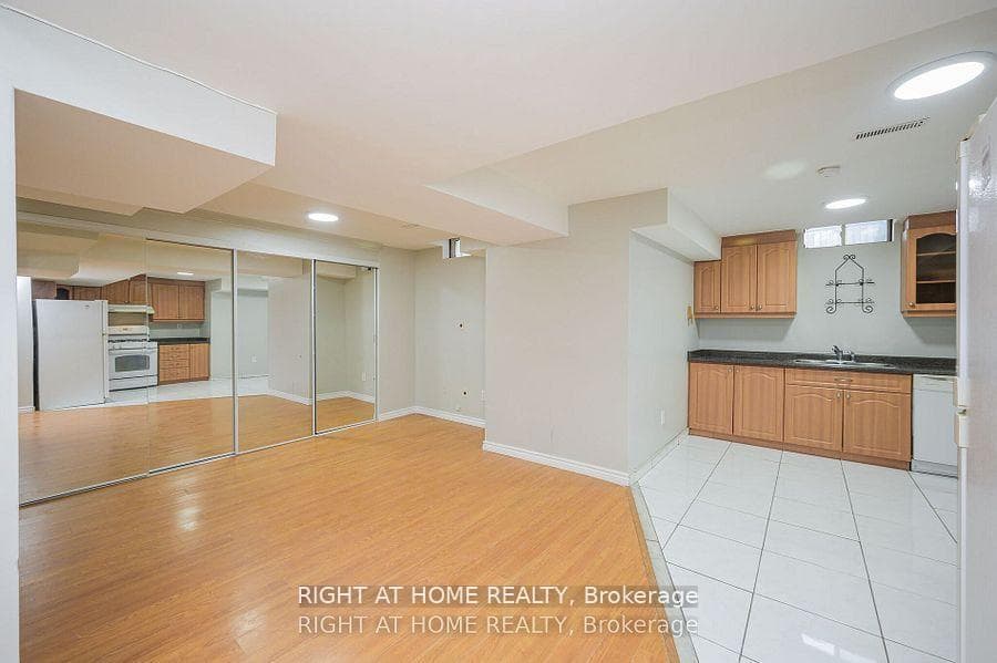 1724 Samuelson Circle photo 29