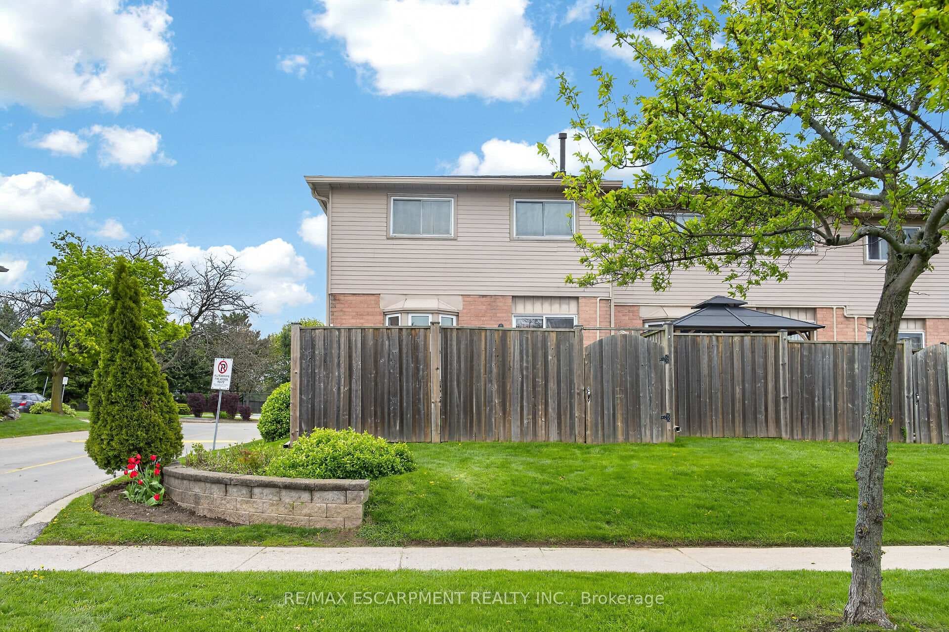 1675 Upper Gage Avenue Unit 47 photo 37