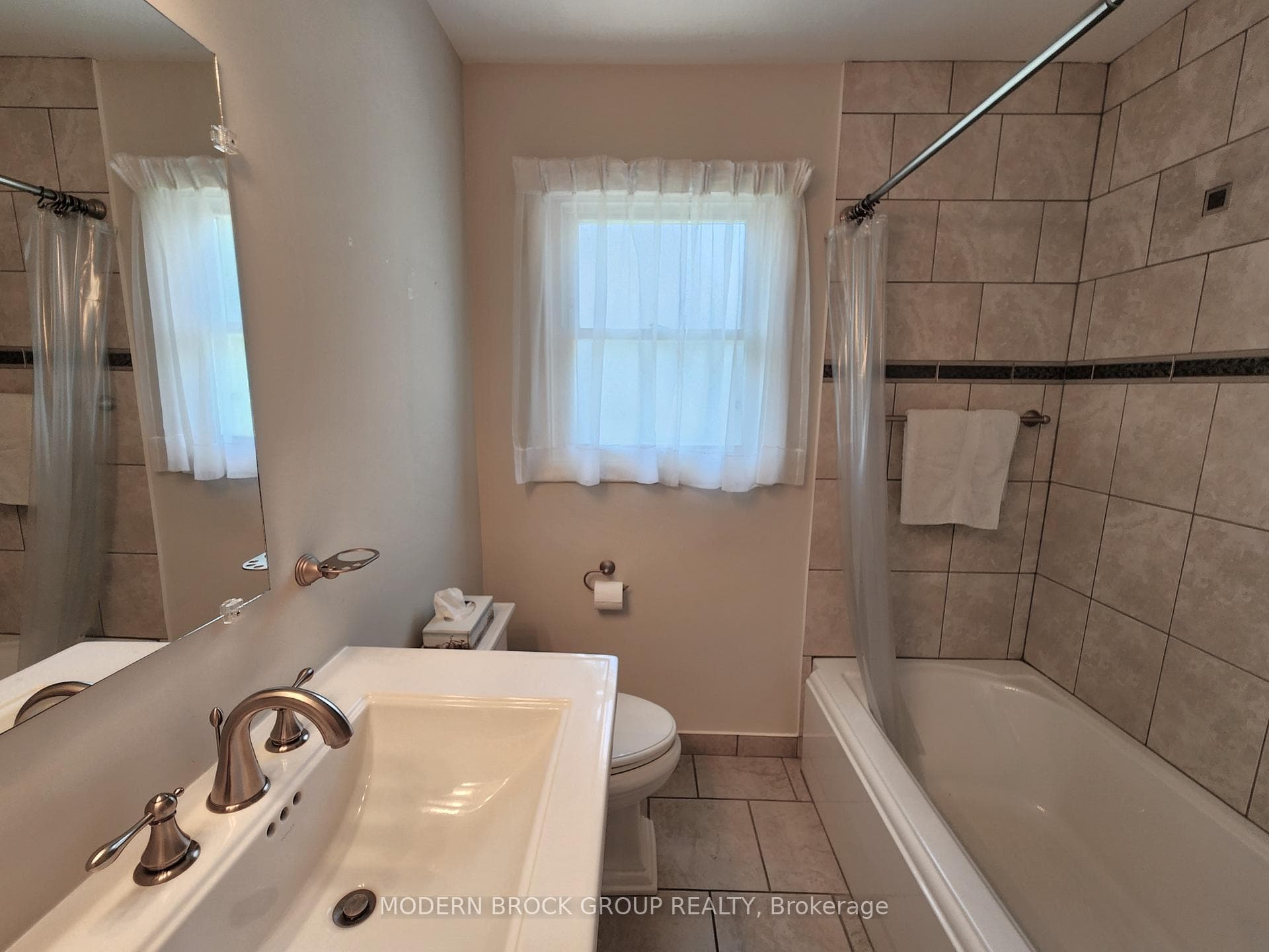 2 Woodlawn Place photo 40