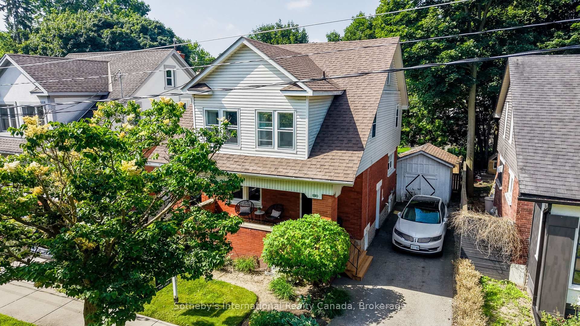 151 Esson Street photo 26