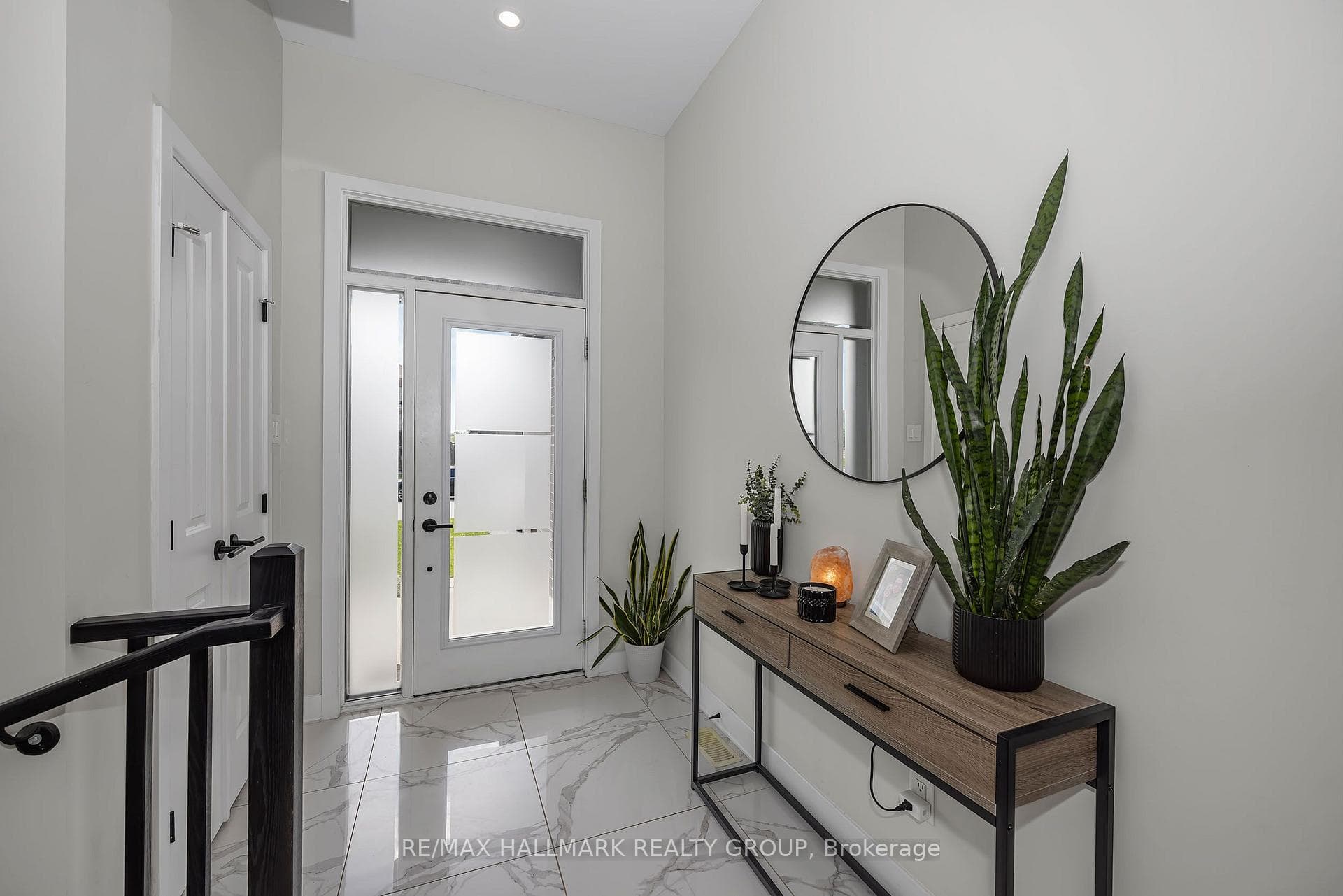 208 Big Dipper Street photo 5