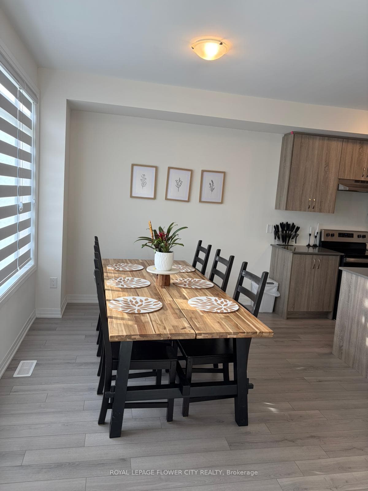 585 Colborne Street Unit 205 photo 12