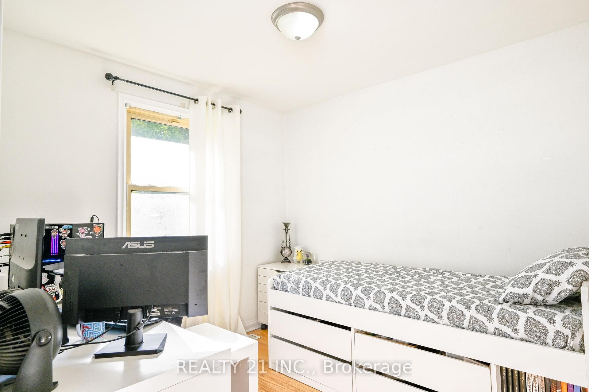43 Graylee Ave Avenue photo 23