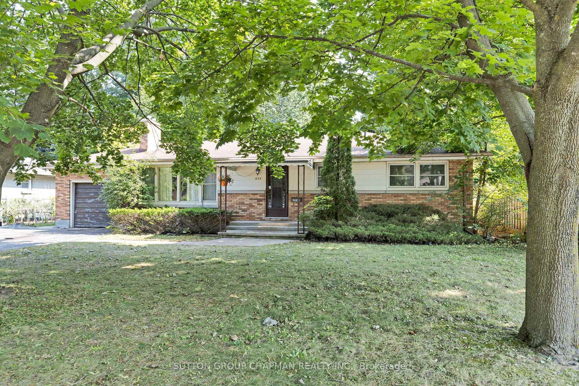 633 Donegal Drive photo 2