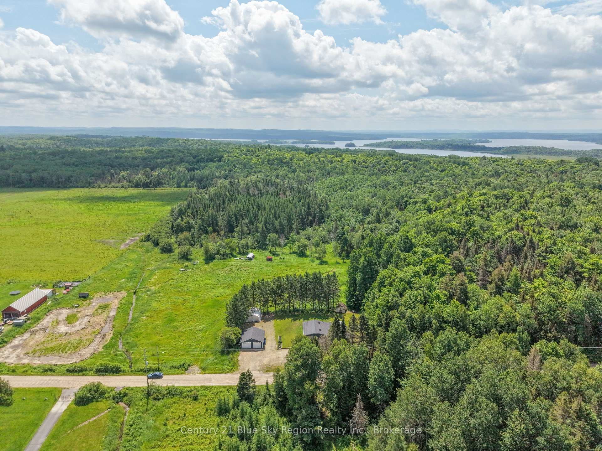128 Hurtubise Road photo 40