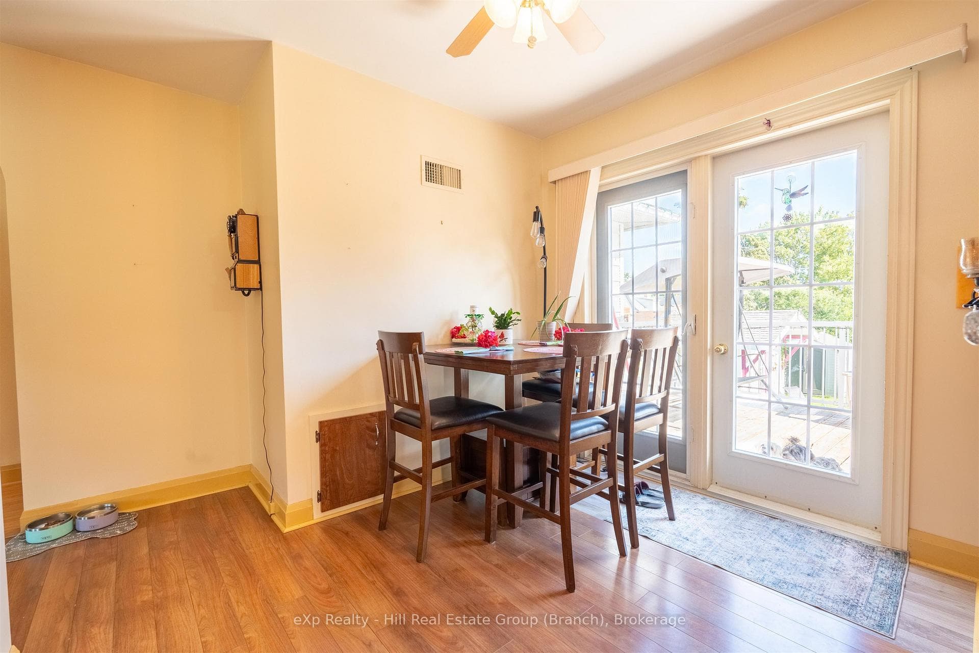353 Court Street photo 14