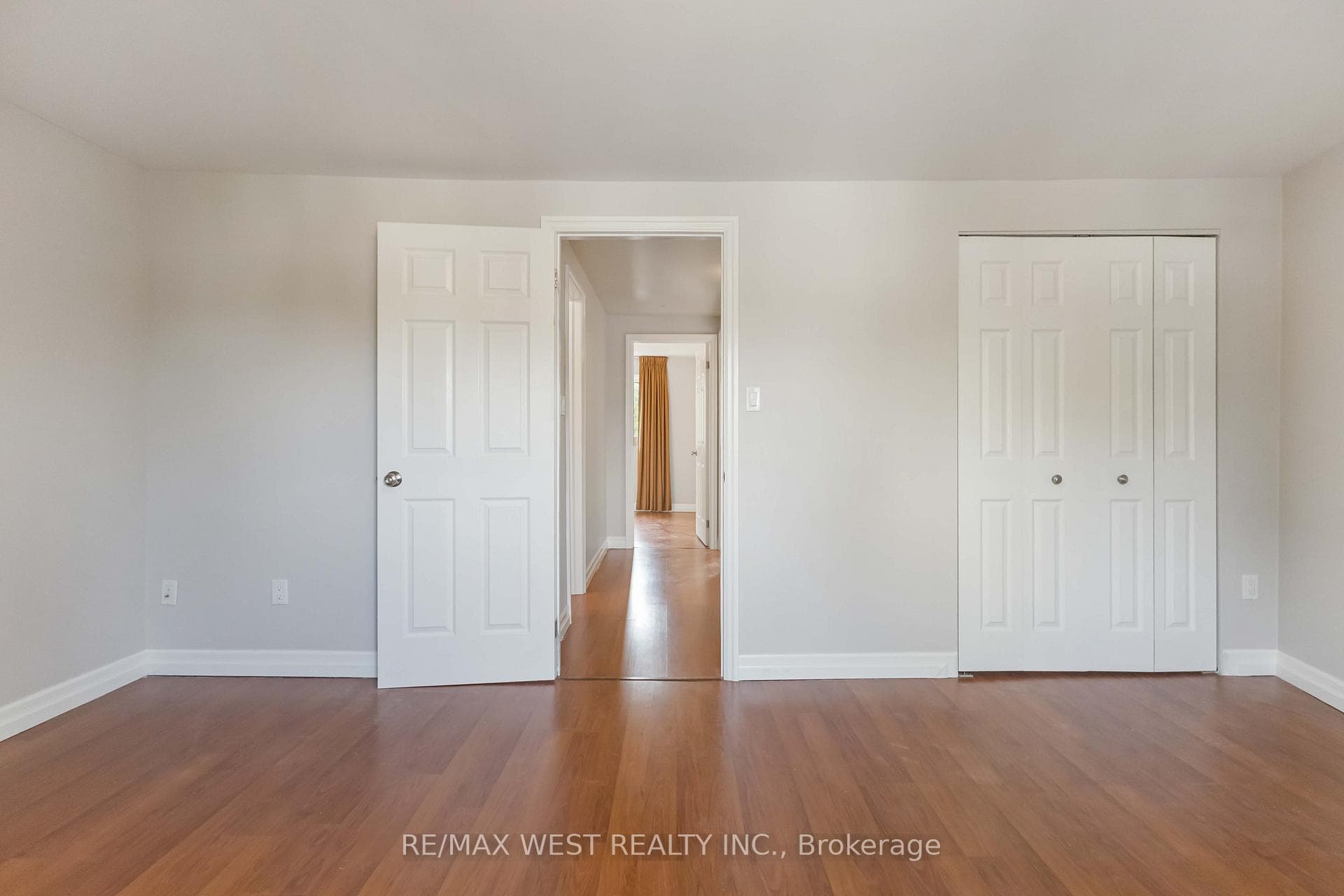 290 Sprucewood Court Unit 45 photo 35