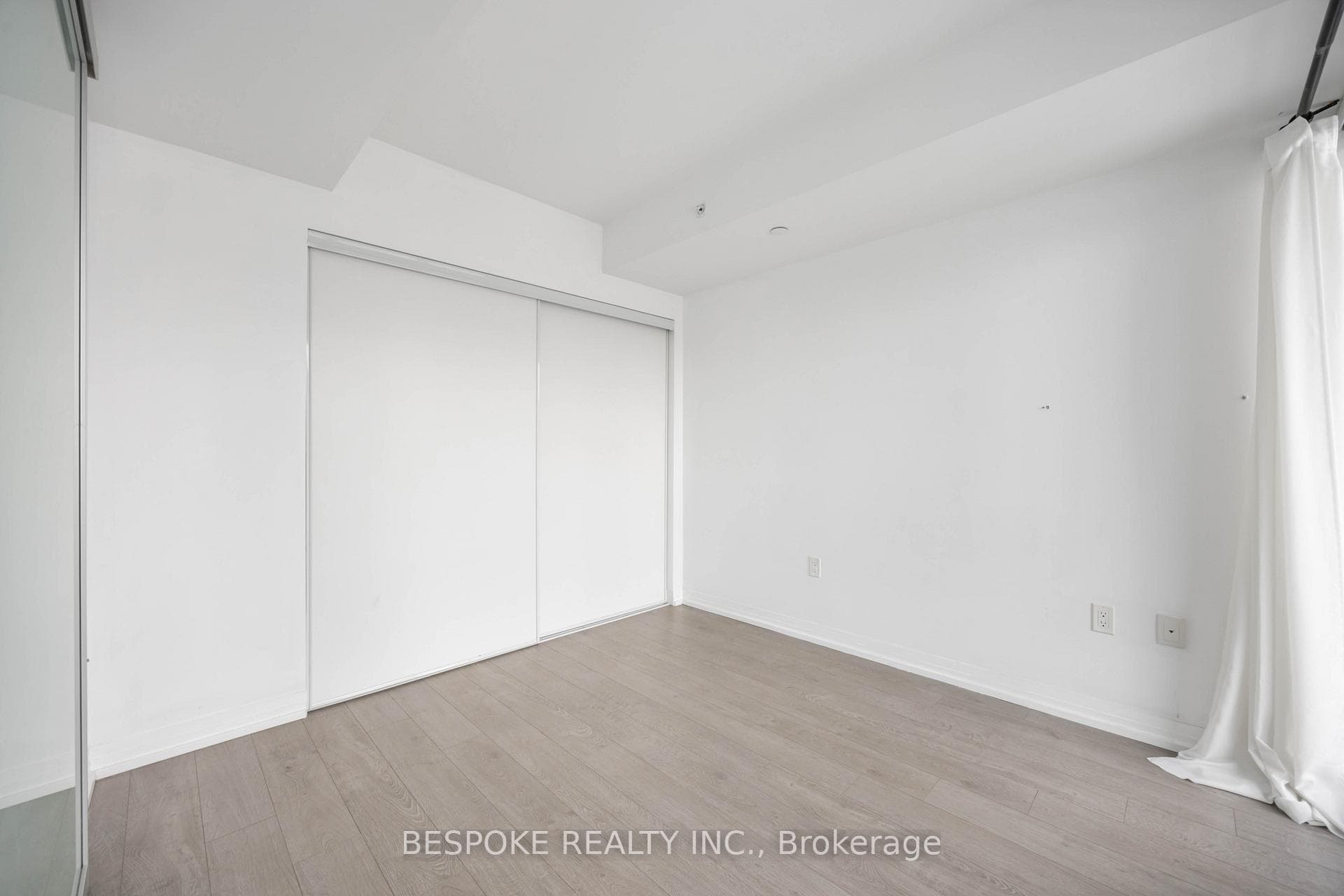 251 Jarvis Street Unit 1503 photo 25