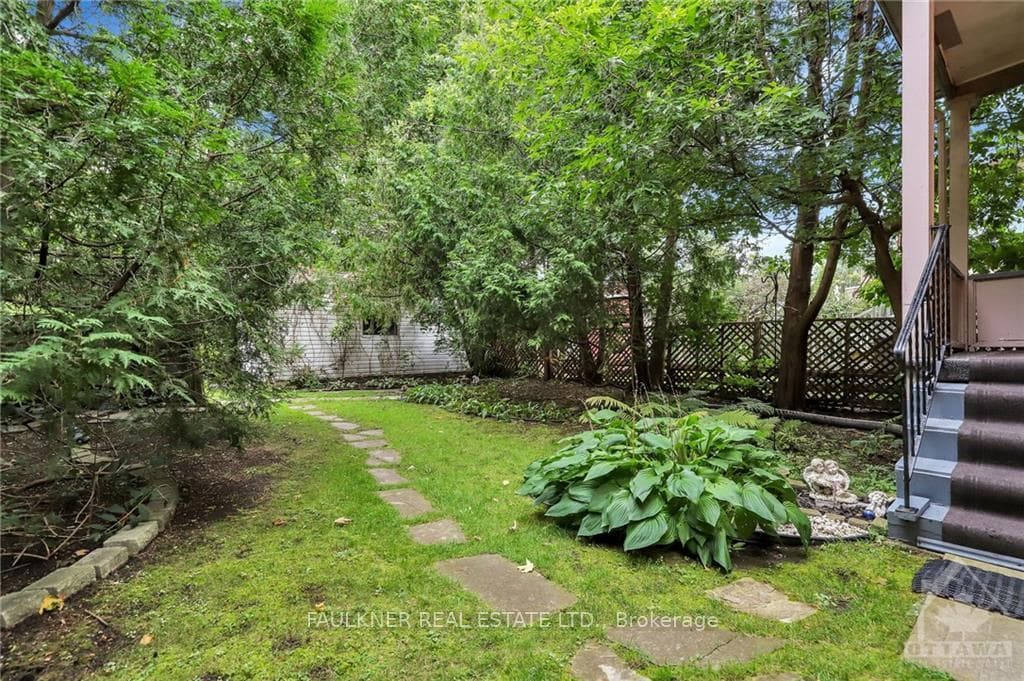 79 RENFREW Avenue photo 27