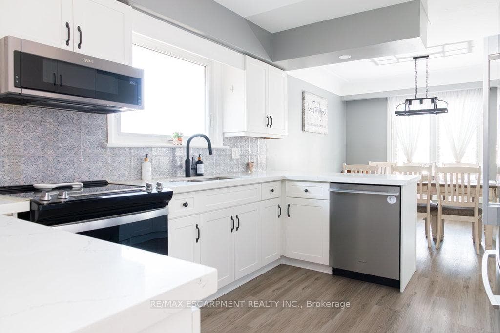 3 Pleasant Avenue photo 14