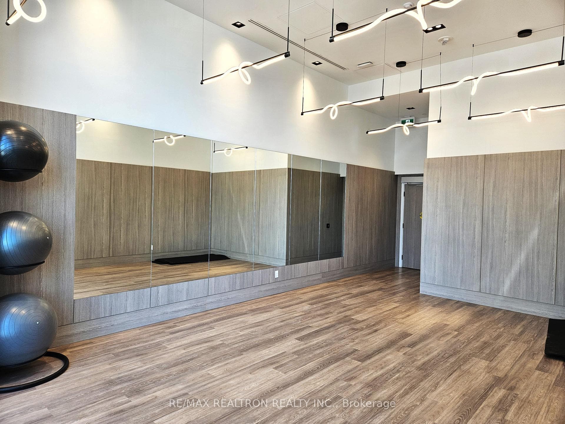 1455 celebration Drive Unit 402 photo 16