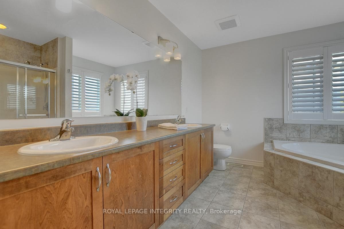 165 Saltspring Private photo 26