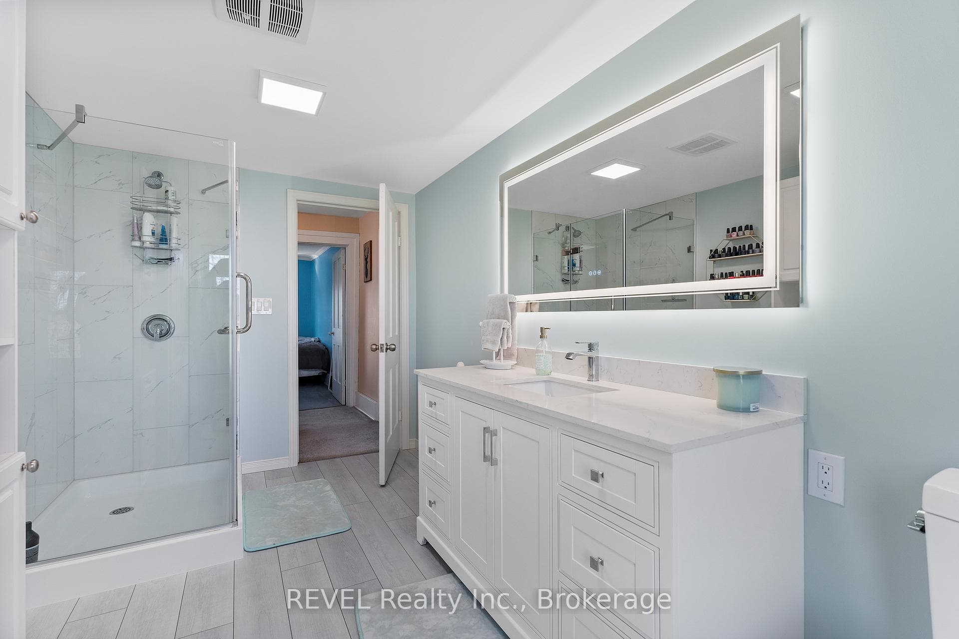 11618 Burnaby Road photo 22