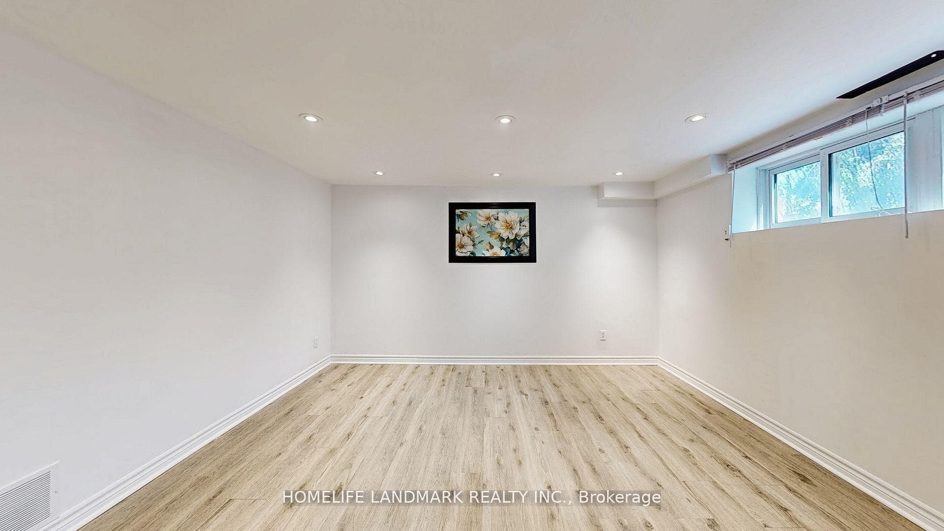 11 Uplands Avenue Unit Basement photo 21