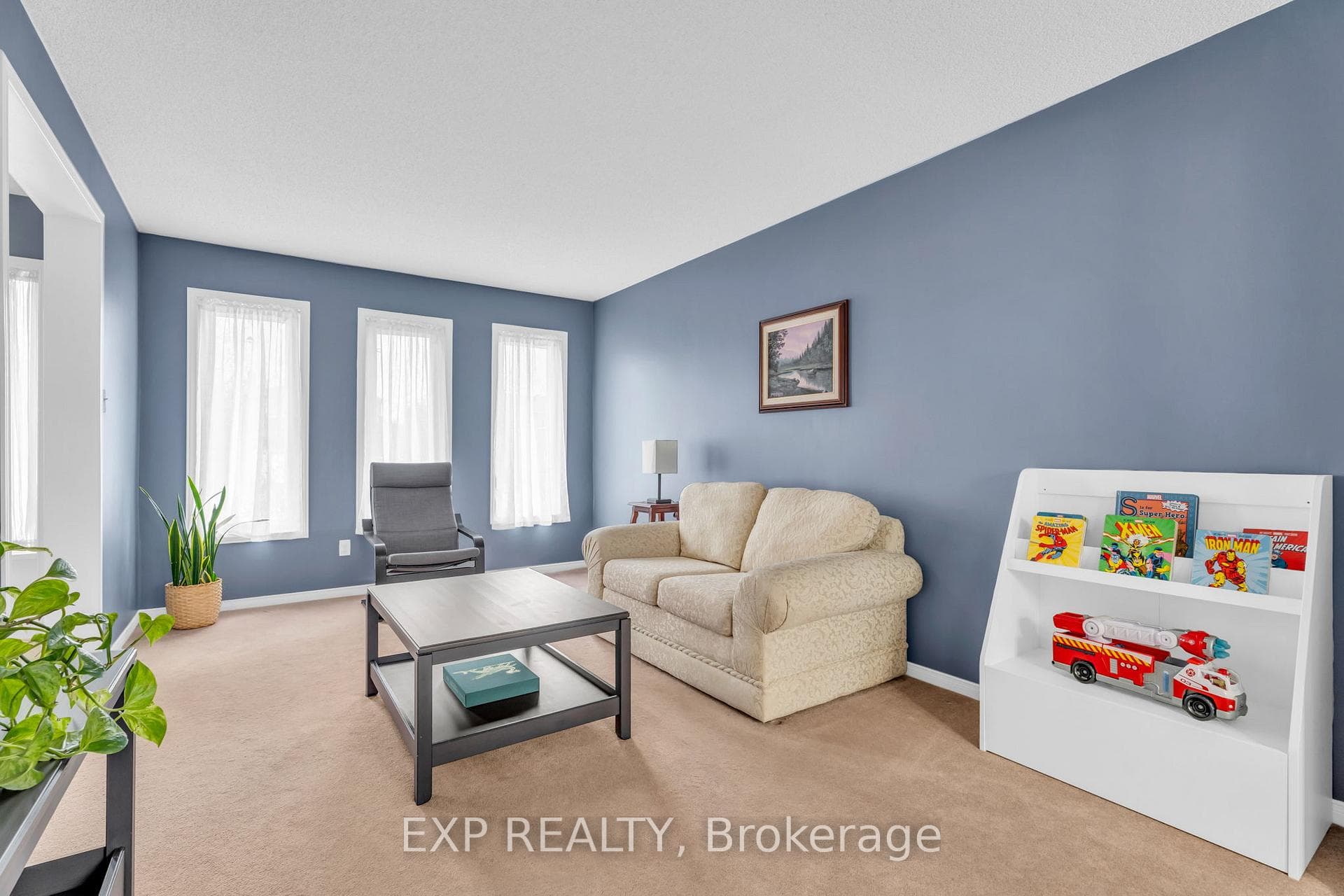 22 Bristol Avenue photo 10