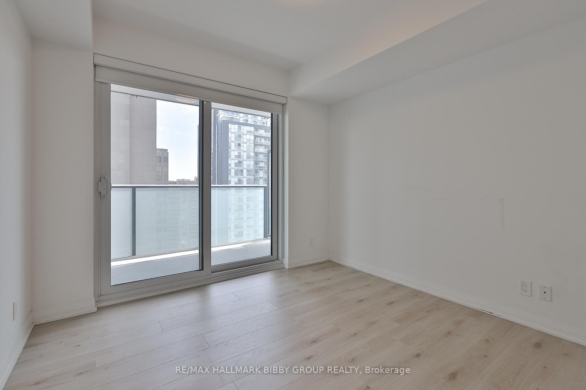 99 Foxbar Road Unit 1808 photo 12