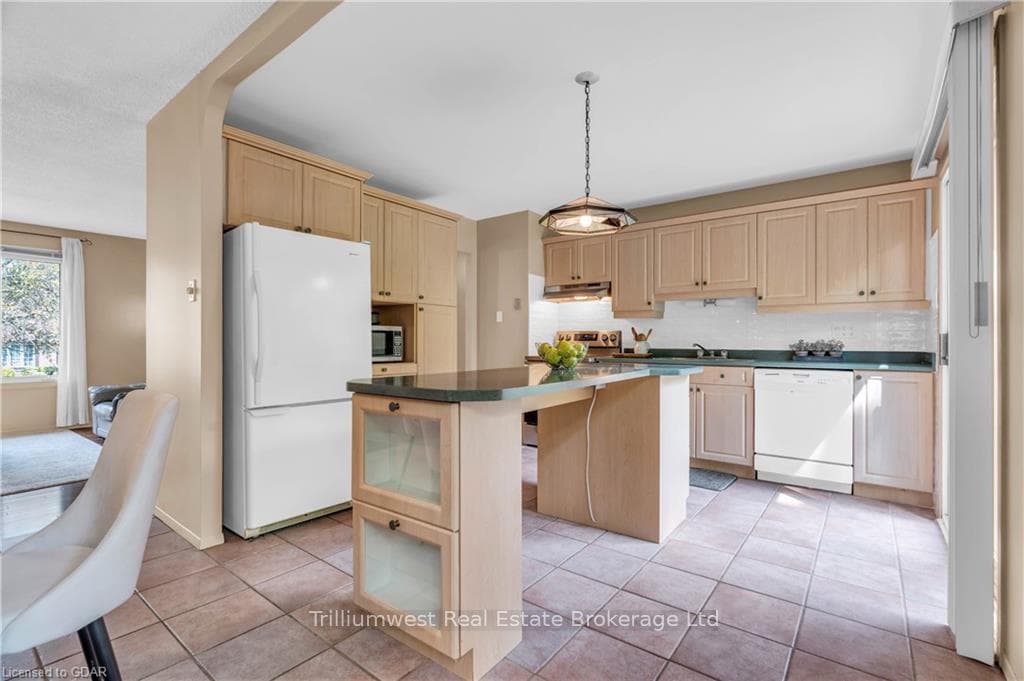 259 WARATAH Avenue photo 12