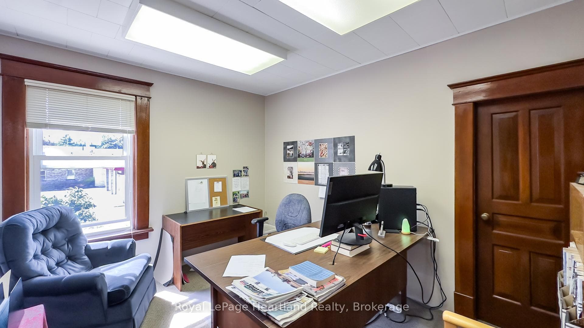 401 QUEEN Street photo 7