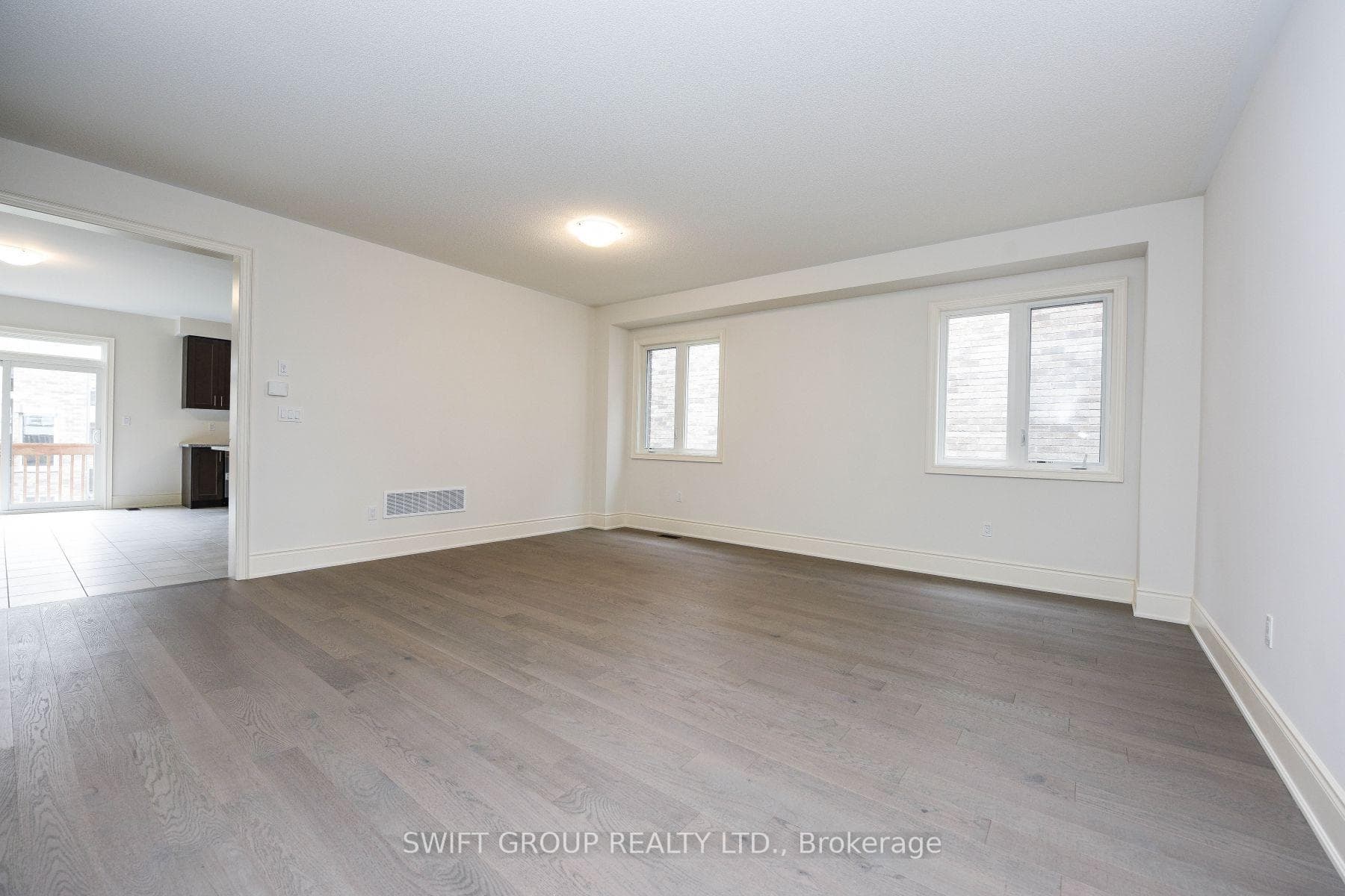 492 Skinner Road photo 9