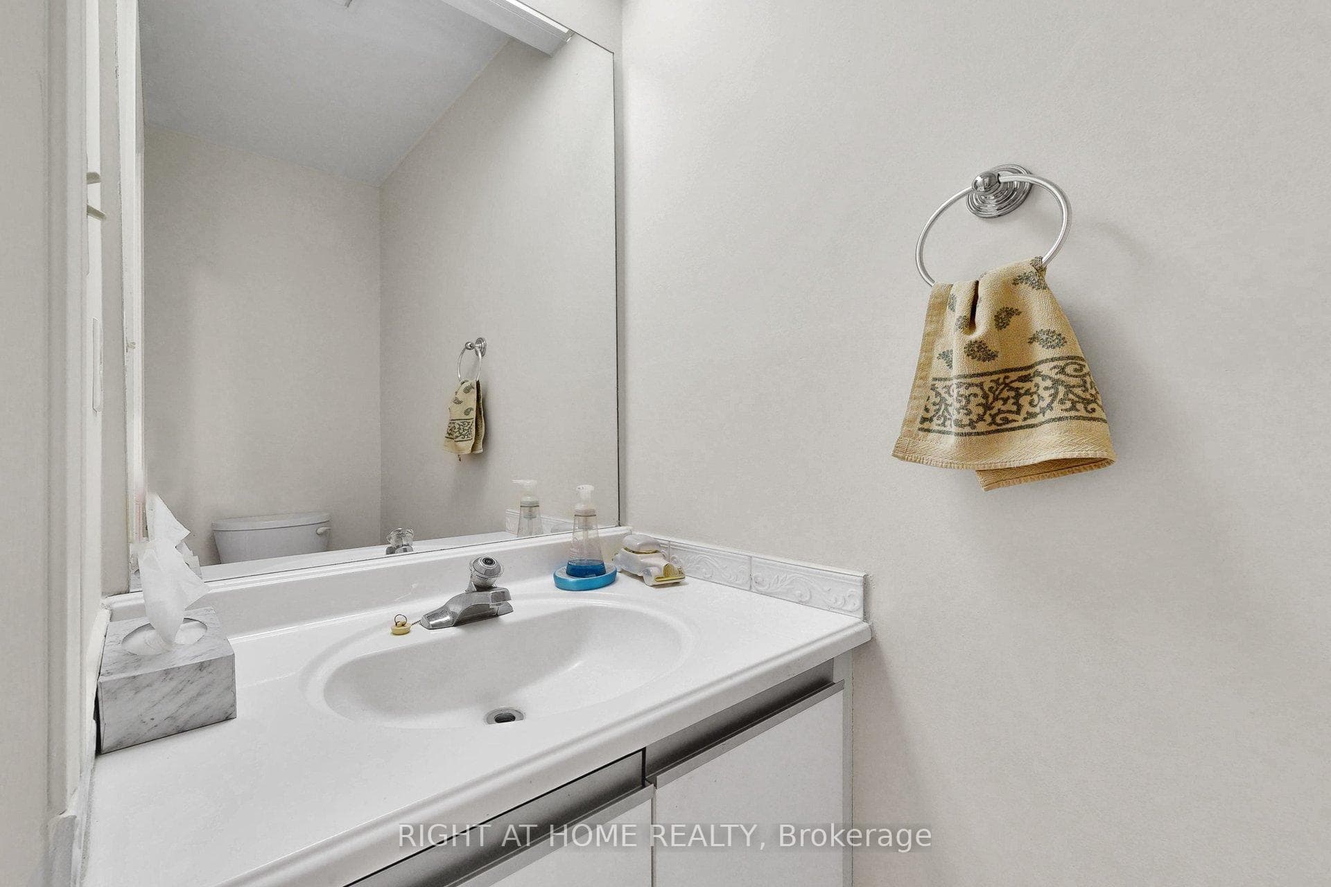 103 Heatherton Way photo 8