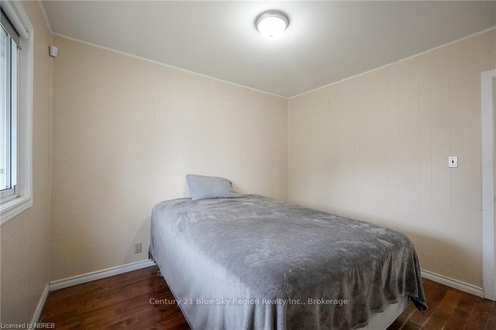 1308 BEATTIE Street photo 17