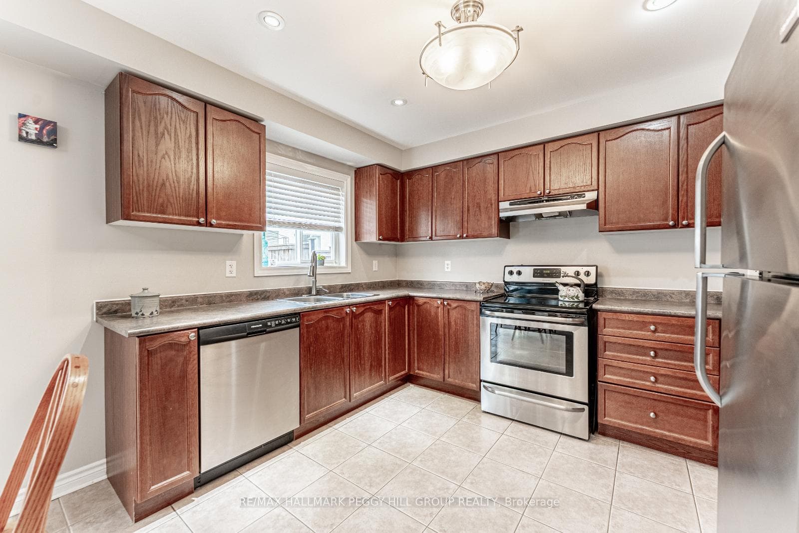 51 Maple Crown Terrace photo 3