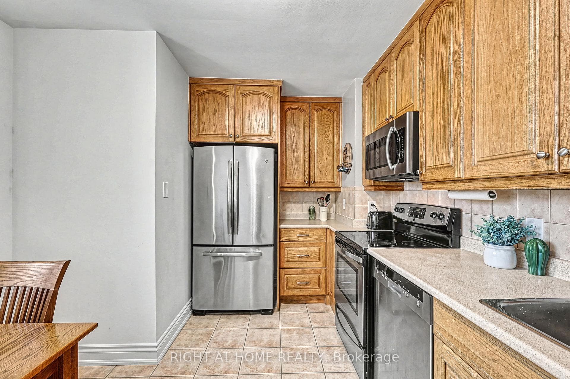 1015 Walton Boulevard Unit Main photo 7