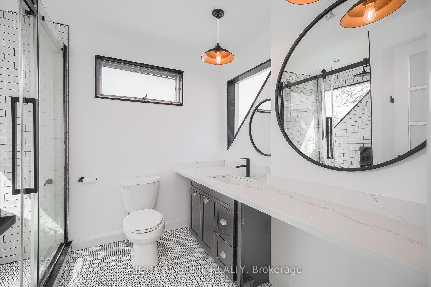 162 Bartlett Avenue photo 19