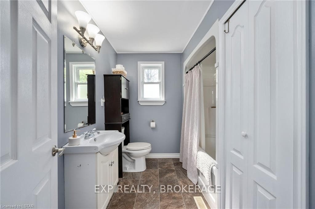 6563 JUBILEE Drive photo 16